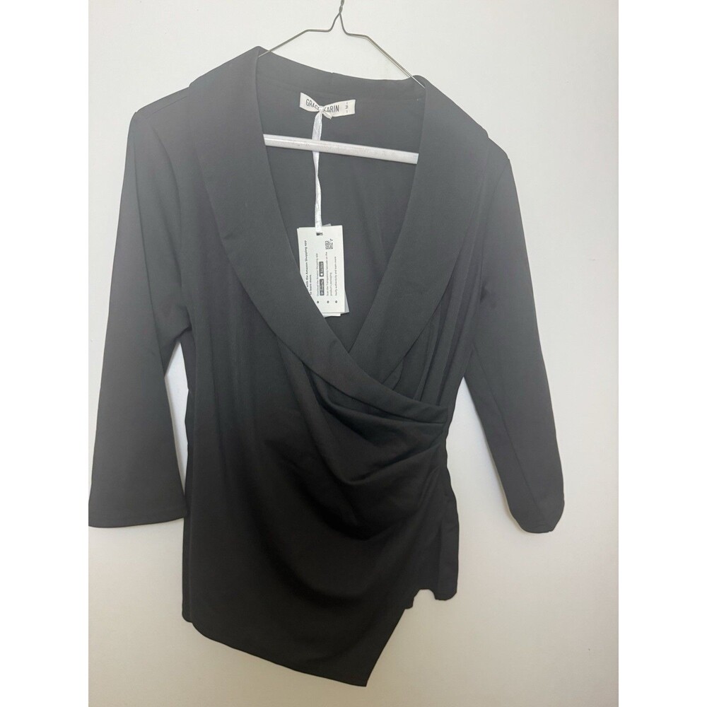 Women’s Black Grace Karin Shirt Size Medium